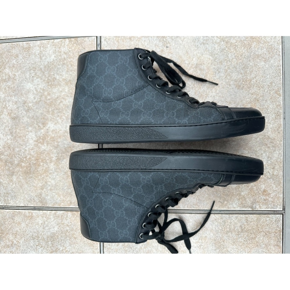 Gucci Brooklyn GG Supreme High Top Sneakers - Picture 9 of 16